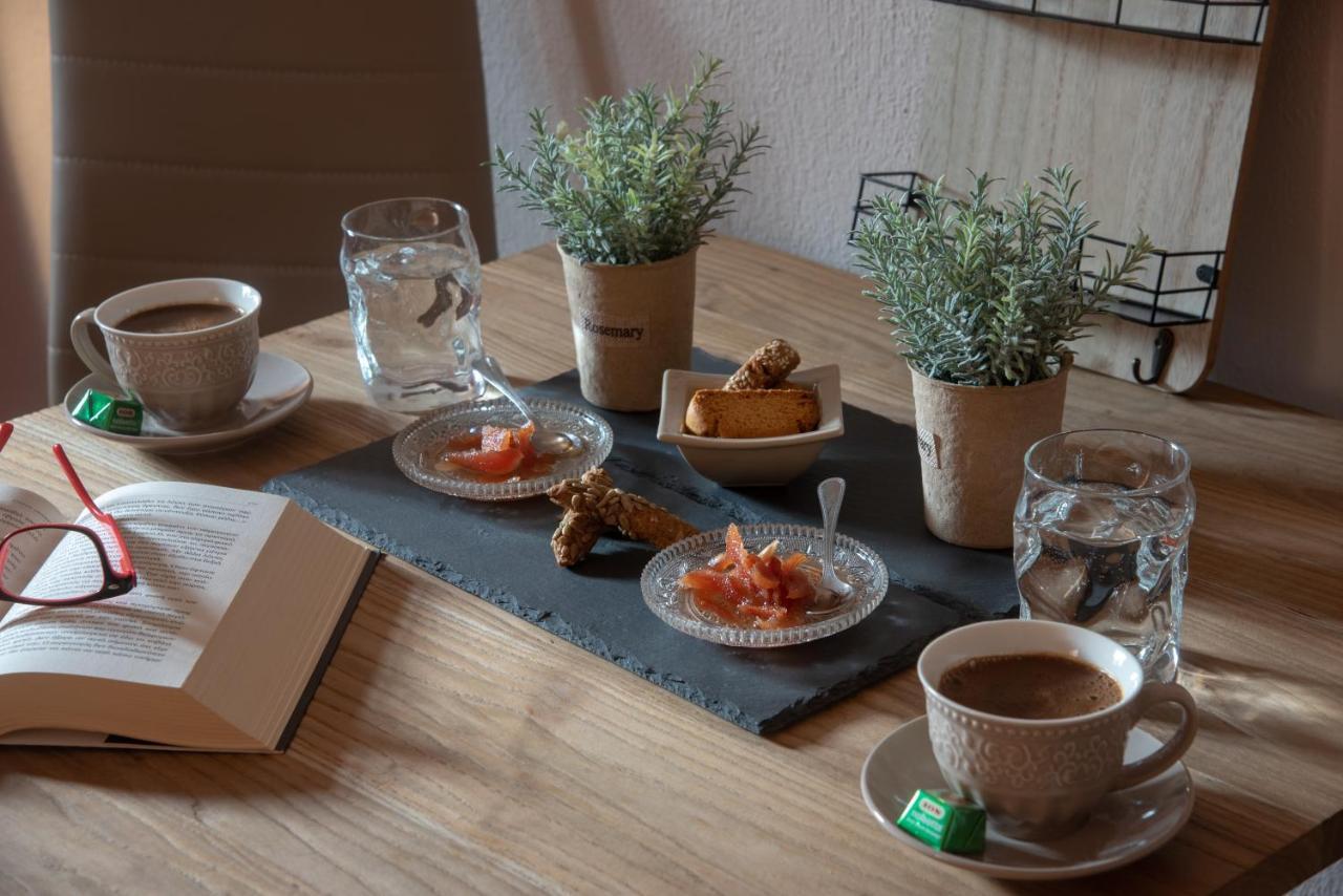 Apartment Cozy In Center With Private Parking! Trikala (Thessaly)